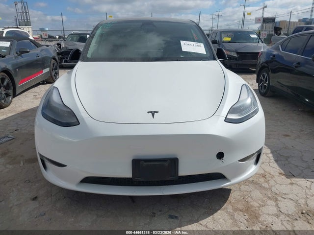 44661288 :رقم المزاد ، 7SAYGDEFXPF800354 vin ، 2023 Tesla Model Y Performance Dual Motor All-wheel Drive مزاد بيع