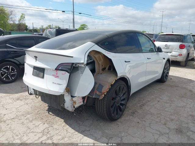 44661288 :رقم المزاد ، 7SAYGDEFXPF800354 vin ، 2023 Tesla Model Y Performance Dual Motor All-wheel Drive مزاد بيع