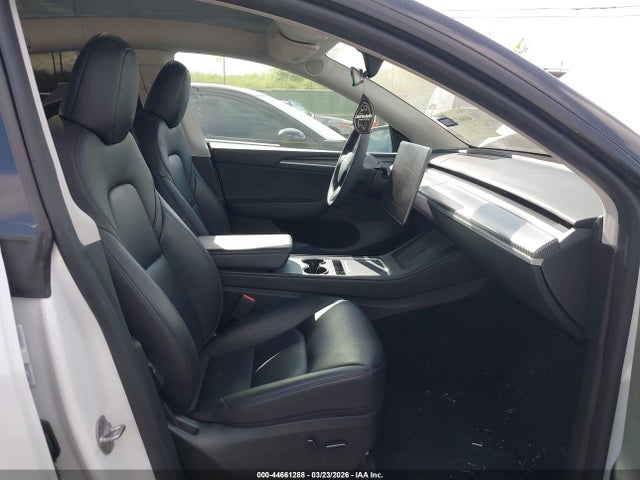 44661288 :رقم المزاد ، 7SAYGDEFXPF800354 vin ، 2023 Tesla Model Y Performance Dual Motor All-wheel Drive مزاد بيع