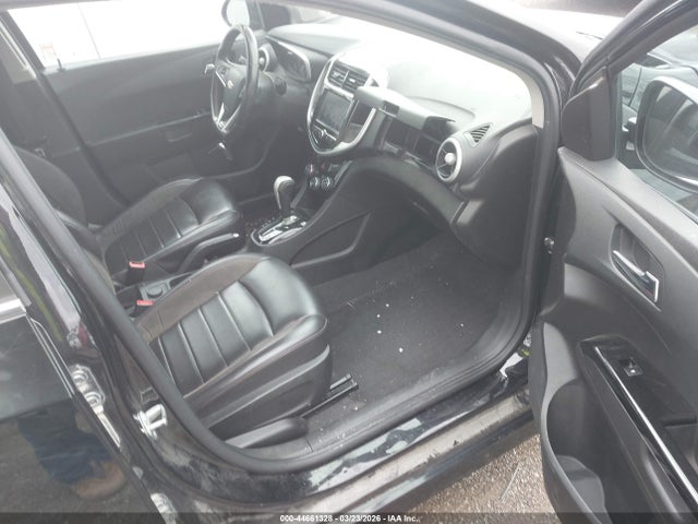 2017 CHEVROLET SONIC 1G1JF5SB6H4151324 Photo 4