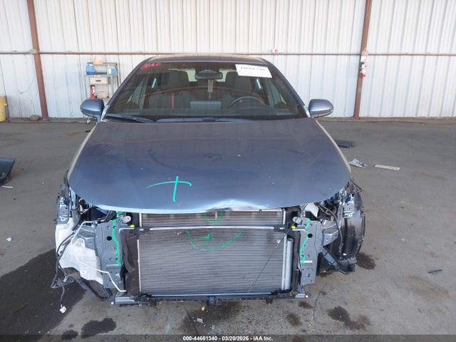 JTDBCMFE2PJ000855 Toyota Corolla Hybrid Se