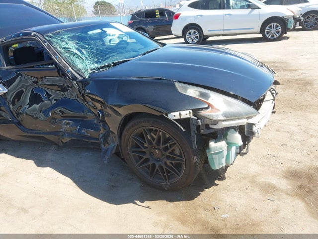 JN1AZ4EH4KM422075 Nissan 370Z