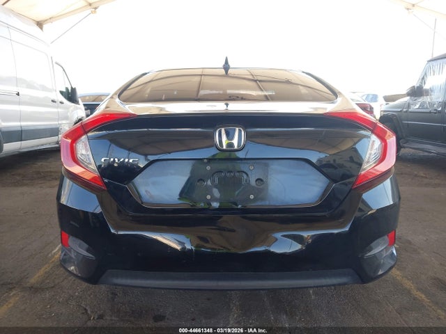 Honda CIVIC EX 2017 2HGFC2F73HH576031 Image 17
