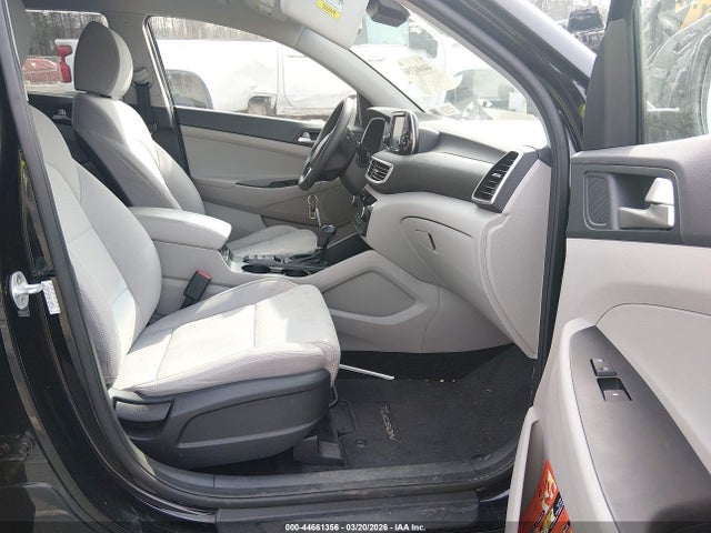 2020 Hyundai Tucson Sel მანქანა იყიდება აუქციონზე, vin: KM8J3CAL5LU183815, აუქციონის ნომერი: 44661356