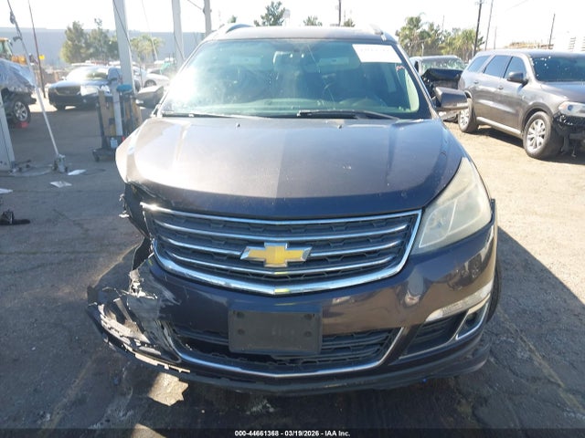 1GNKVHKD1GJ273758 Chevrolet Traverse 2lt