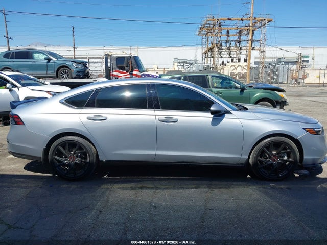 1HGCY2F89SA058900 Honda Accord Hybrid Touring