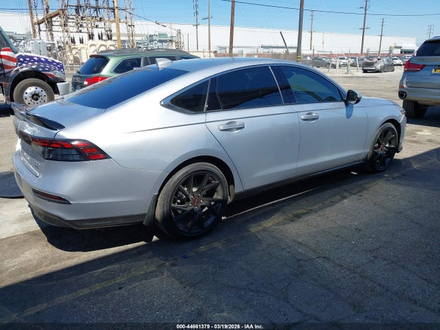 1HGCY2F89SA058900 Honda Accord Hybrid Touring