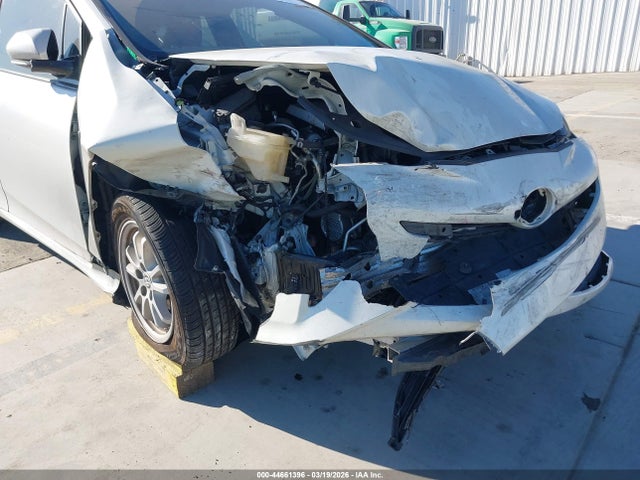 JTDKARFU7J3054495 Toyota Prius Four