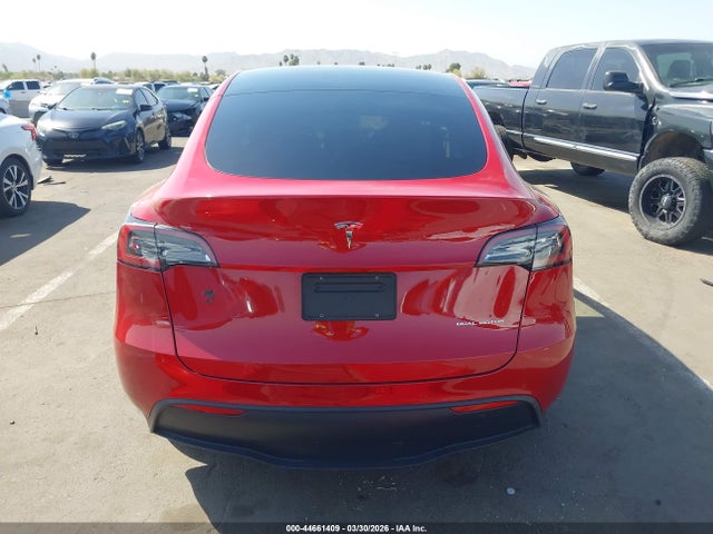 7SAYGDEE0NF385212 Tesla Model Y Long Range Dual Motor All-wheel Drive
