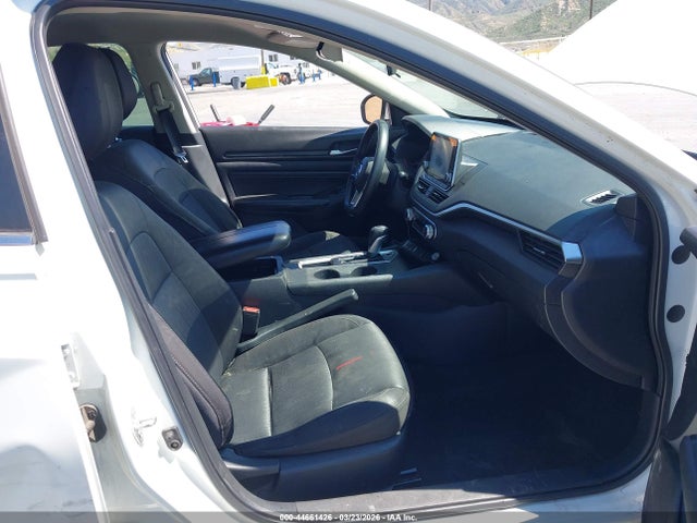 2019 NISSAN ALTIMA 1N4BL4BV1KC206824 Photo 4
