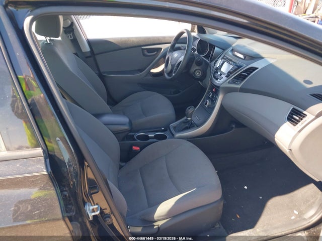 5NPDH4AE5FH573290 Hyundai ELANTRA SE