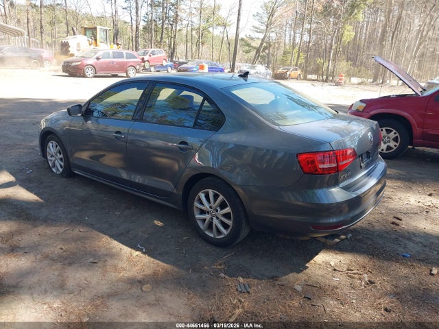 44661456 :رقم المزاد ، 3VWD17AJ5FM230814 vin ، 2015 Volkswagen Jetta 1.8t Se مزاد بيع