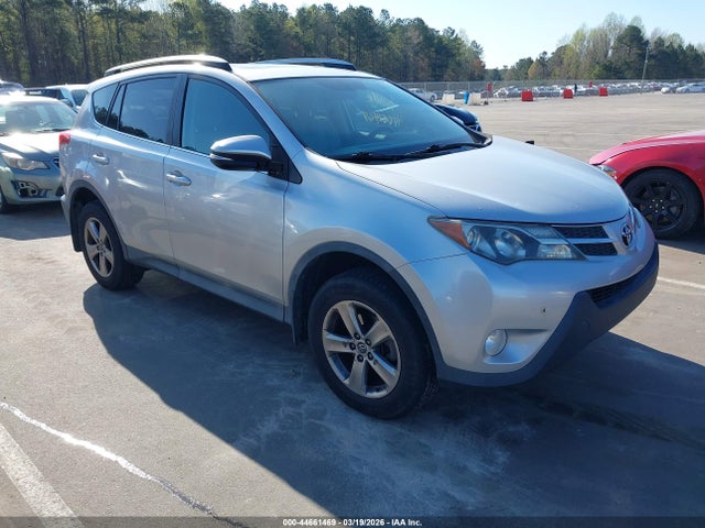 2015 TOYOTA RAV4 2T3WFREV8FW209203