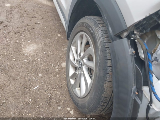 KM8J3CA40JU726204 Hyundai TUCSON SEL