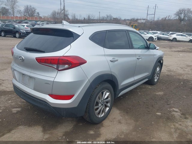 KM8J3CA40JU726204 Hyundai TUCSON SEL