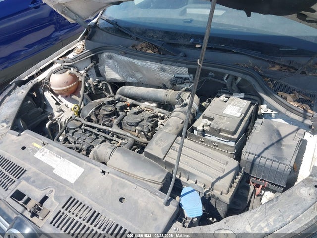 WVGAV7AX1FW575462 Volkswagen TIGUAN SE