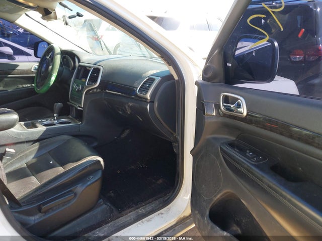 Продаж на аукціоні авто 2011 Jeep Grand Cherokee Laredo, vin: 1J4RR4GG6BC575402, номер лоту: 44661542