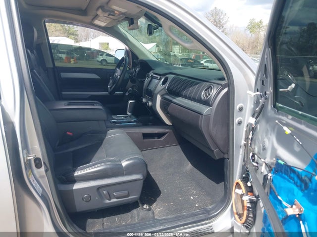 5TFAY5F13GX541121 Toyota Tundra Platinum 5.7l V8