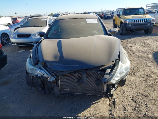 1N4AL3AP6HN304611 Nissan Altima 2.5 S