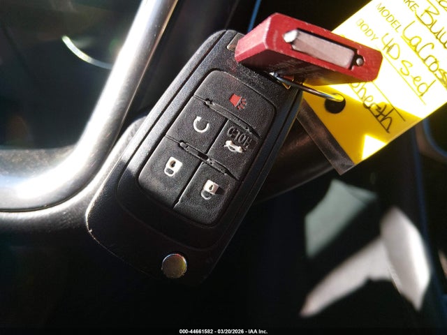 44661582 :رقم المزاد ، 1G4GB5G36FF313528 vin ، 2015 Buick Lacrosse Leather مزاد بيع