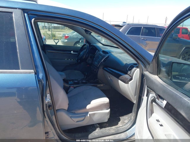 5XYKT4A65FG578155 KIA SORENTO LX