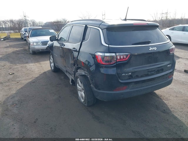 2021 Jeep Compass Latitude 4x4 მანქანა იყიდება აუქციონზე, vin: 3C4NJDBB7MT534548, აუქციონის ნომერი: 44661602