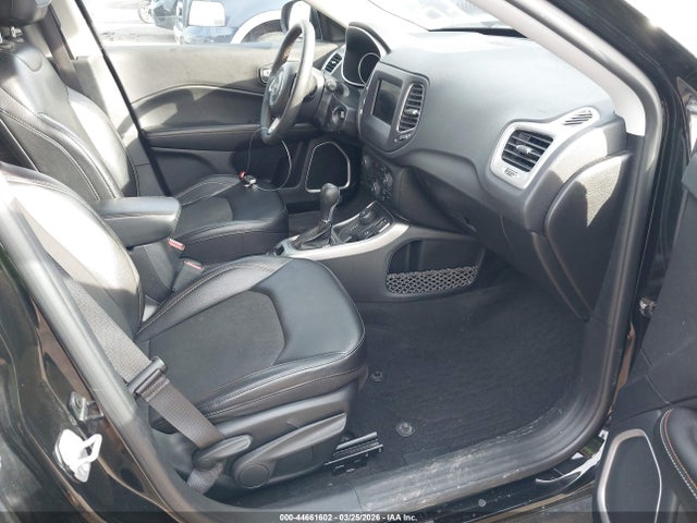 2021 Jeep Compass Latitude 4x4 მანქანა იყიდება აუქციონზე, vin: 3C4NJDBB7MT534548, აუქციონის ნომერი: 44661602