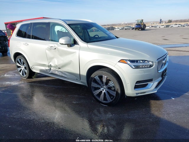 2021 VOLVO XC90 YV4A221L0M1684256