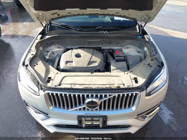 2021 VOLVO XC90 YV4A221L0M1684256 Photo 9
