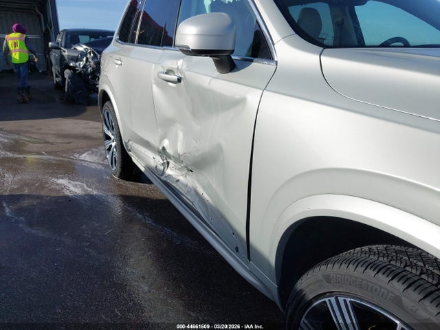 2021 VOLVO XC90 YV4A221L0M1684256 Photo 5