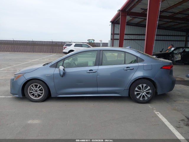 Toyota Corolla Hybrid Le 2021 JTDEAMDE1MJ014005 Image 15