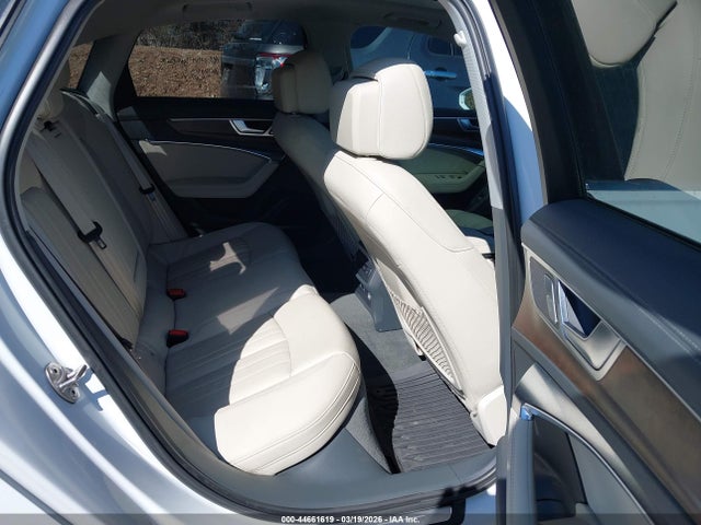 Продаж на аукціоні авто 2019 Audi A6 55 Premium, vin: WAUL2AF29KN093108, номер лоту: 44661619