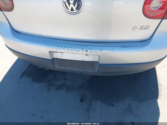 44661631 :رقم المزاد ، WVWBS71KX7W050794 vin ، 2007 Volkswagen Rabbit 2-door مزاد بيع