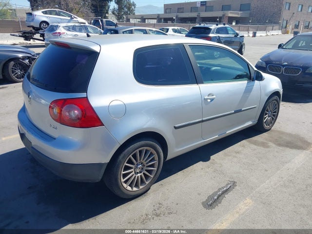 44661631 :رقم المزاد ، WVWBS71KX7W050794 vin ، 2007 Volkswagen Rabbit 2-door مزاد بيع