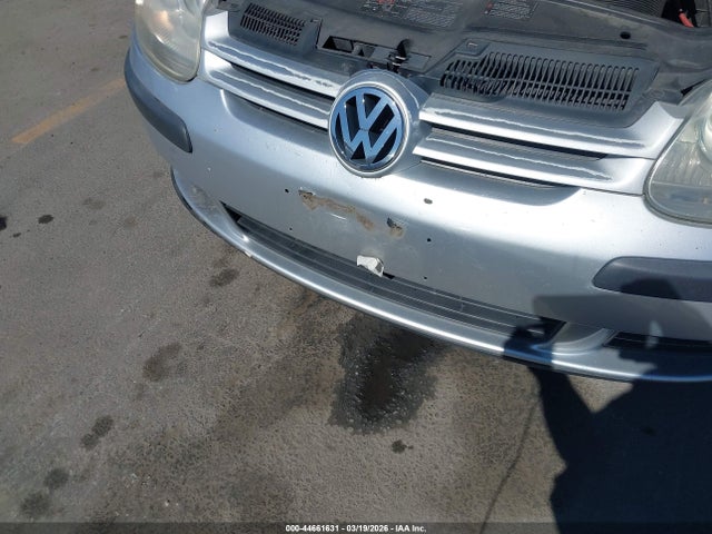 44661631 :رقم المزاد ، WVWBS71KX7W050794 vin ، 2007 Volkswagen Rabbit 2-door مزاد بيع
