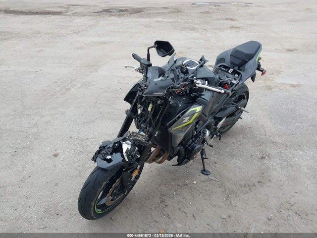 44661672 :رقم المزاد ، ML5ZRDF16RDA67399 vin ، 2024 Kawasaki Zr900 F مزاد بيع