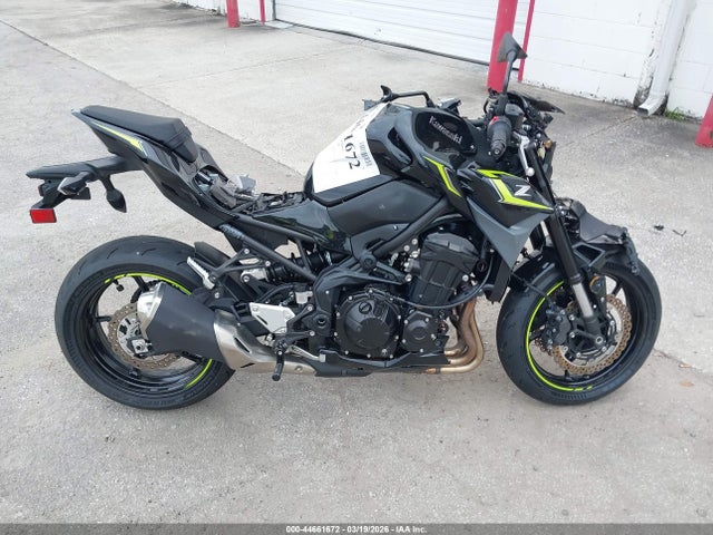 44661672 :رقم المزاد ، ML5ZRDF16RDA67399 vin ، 2024 Kawasaki Zr900 F مزاد بيع