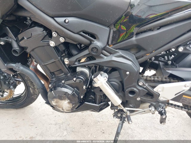 44661672 :رقم المزاد ، ML5ZRDF16RDA67399 vin ، 2024 Kawasaki Zr900 F مزاد بيع
