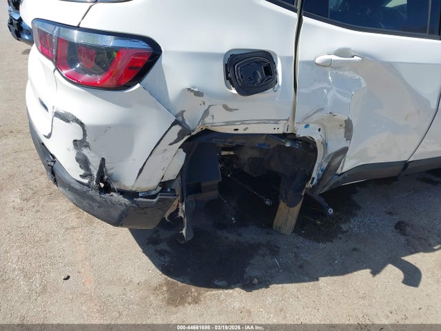 Продажа на аукционе авто 2020 Jeep Compass Sun And Safety 4x4, vin: 3C4NJDBB3LT222757, номер лота: 44661698