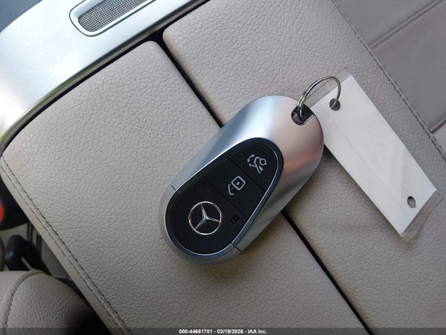 Продажа на аукционе авто 2022 Mercedes-benz C 300 Sedan, vin: W1KAF4GB2NR037271, номер лота: 44661701