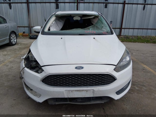 1FADP3M20JL326705 Ford FOCUS SEL