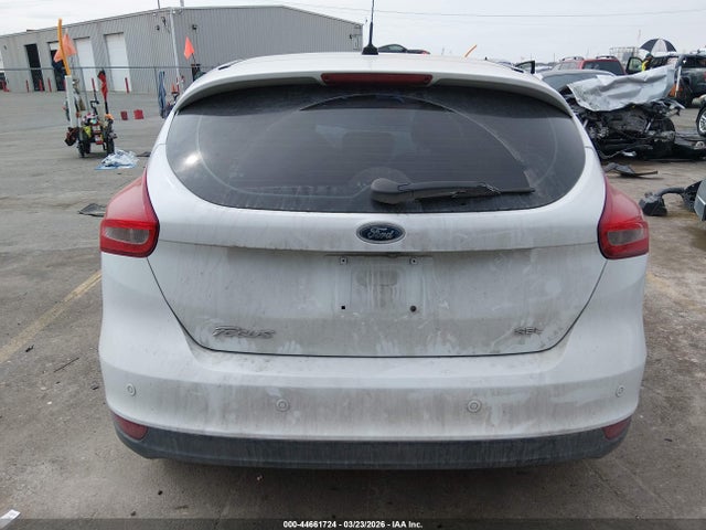 1FADP3M20JL326705 Ford FOCUS SEL