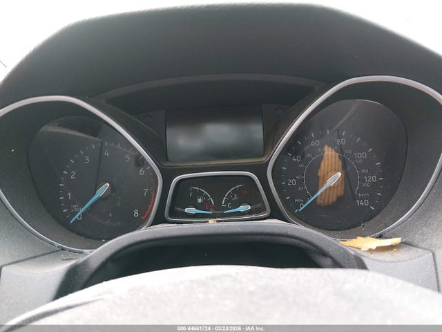 1FADP3M20JL326705 Ford FOCUS SEL