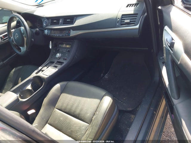 Продаж на аукціоні авто 2011 Lexus Ct 200h Premium, vin: JTHKD5BH9B2028883, номер лоту: 44661748