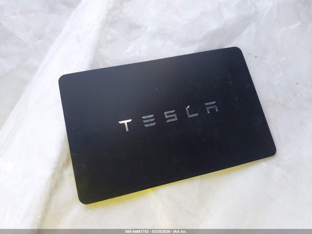 44661752 :رقم المزاد ، 7SAYGDEEXPF814410 vin ، 2023 Tesla Model Y Awd/long Range Dual Motor All-wheel Drive مزاد بيع