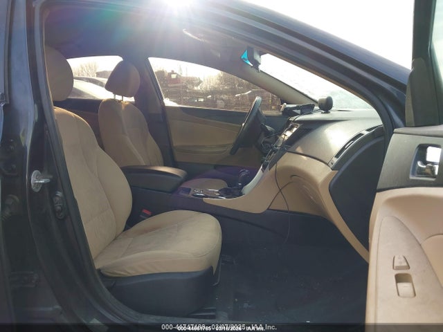 Продажа на аукционе авто 2013 Hyundai Sonata Gls, vin: 5NPEB4AC0DH681253, номер лота: 44661765