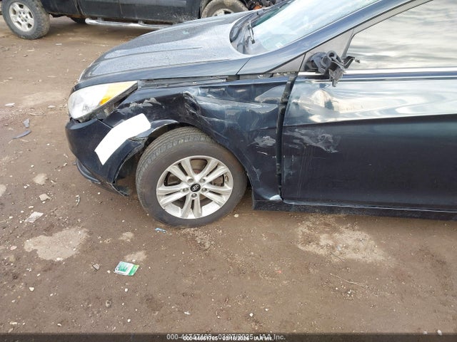 Продажа на аукционе авто 2013 Hyundai Sonata Gls, vin: 5NPEB4AC0DH681253, номер лота: 44661765