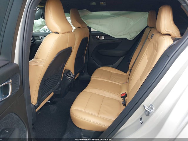 2019 VOLVO XC40 YV4162UL8K2099500 Photo 7