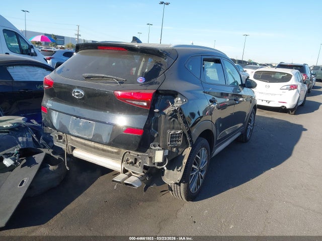 KM8J33AL5MU284483 Hyundai TUCSON SEL