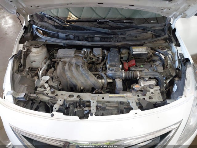 3N1CN7AP7FL829584 Nissan Versa 1.6 S+